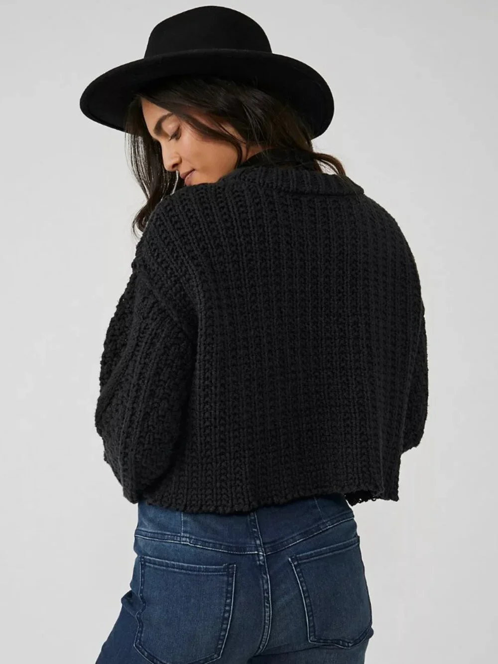 Free People Cutting Edge Cable Knit Cropped Sweater 100% Cotton in Black Size XS
